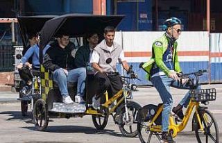 İzmir’de Bisicab dönemi başlıyor