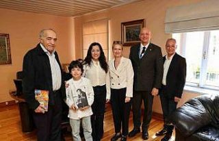 İzmirli Uzay Kaan, 9 yaşında yazar oldu