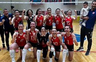 Kahramanmaraş Büyükşehir Belediyespor kadın voleybol...