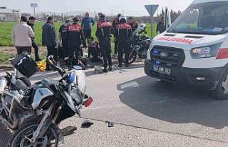 Kahramanmaraş’ta ehliyetsiz sürücü polislere...