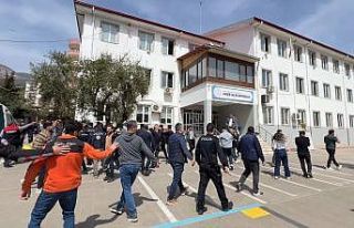 Kahramanmaraş’ta okulda silahlı saldırı: 4 ölü,...