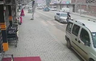 Kahramanmaraş’ta trafik kazası güvenlik kamerasında