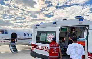 Kalp hastası bebek ambulans uçakla İstanbul’a...