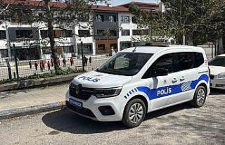 Karabük’teki okullarda polislerin güvenlik seferberliği...