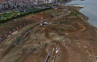 Karadeniz sahilinde adrenalin fırtınası: Trabzon’da...