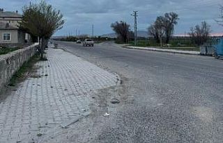 Karapınar’da motosiklet yayaya çarptı: 2 yaralı