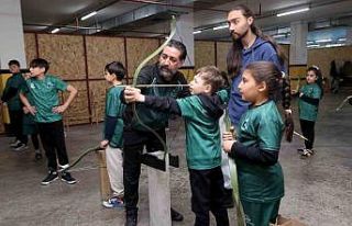 Karatay’da Spor Okulları gençleri geleceğe taşıyor