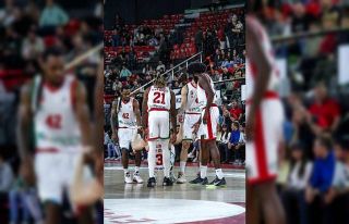 Karşıyaka Basketbol, Beşiktaş deplasmanında