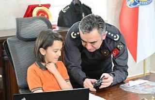 Kars’ta 23 Nisan coşkusu: İlkokul öğrencisi...