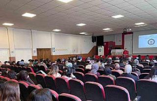 Kars’ta 442 öğretmene terörle mücadele farkındalık...