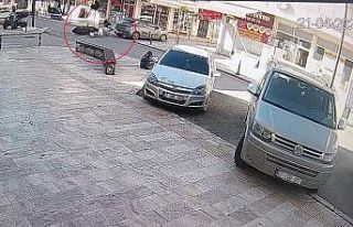 Kasksız sürücü ölümden döndü