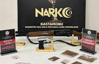 Kastamonu’da uyuşturucu operasyonu: 5 gözaltı
