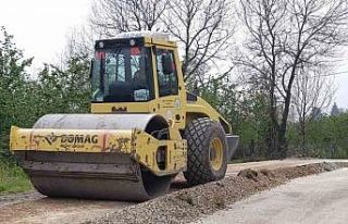 Kaynaşlı’da grup yolu yenileniyor