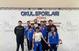 Kayseri Güreş takımı Türkiye Şampiyonu oldu