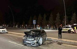 Kayseri’de iki otomobil çarpıştı: 1 yaralı
