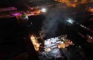 Kayseri’de sünger fabrikasında yangın