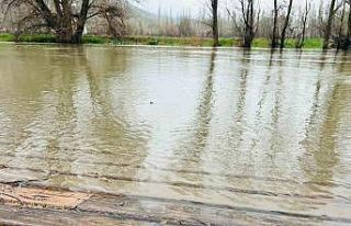 Kayseride Zamantı Irmağı taştı: Kano merkezleri...