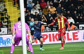 Kayserispor taraftarından Bilal’e tepki: "Elin...
