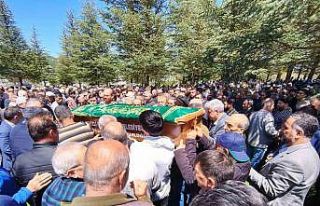 Kazada hayatını kaybeden kamyon sürücüsü son...