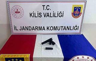 Kilis’te tarihi eser ve silah operasyonu