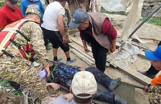 Kırgızistan’da 65 yaşındaki adam 18 metre derinliğindeki...