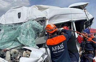 Kırşehir’de zincirleme kaza: 1’i ağır 5 yaralı