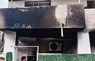 Klima patladı, evde yangın çıktı