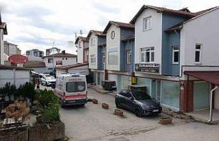 Komşular ihbarda bulundu, polis çilingirle kapıyı...