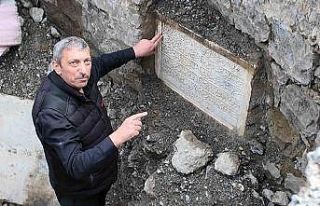 Köprünün kitabesi çıktı, sırrı çözüldü