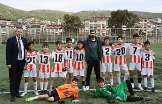 Körfez’de 23 Nisan futbol turnuvasının şampiyonu...