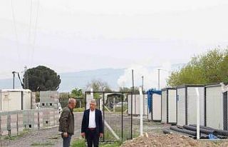 Köşk’te sokak hayvanları için barınak çalışması...