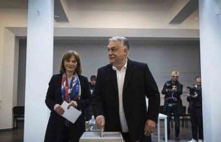 Macaristan’da ilk sonuçlara göre seçimi muhalefet...