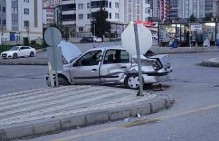 Malatya’da iki araç çarpıştı: 4 yaralı