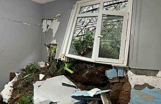 Maltepe’de toprak kayması: Tek katlı ev kullanılamaz...