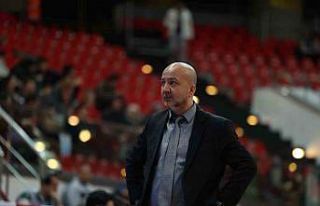 Melikgazi Kayseri’de Emre Özsarı ile yollar ayrıldı