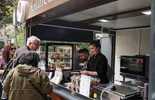 Menderes Park’ta Vegan Kafe dönemi yoğun ilgiyle...