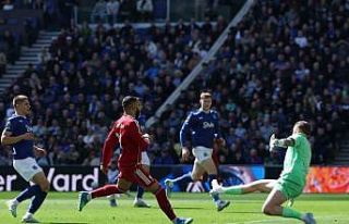 Merseyside derbisinde kazanan Liverpool