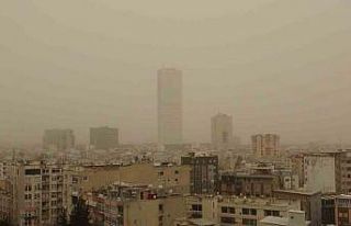 Mersin ve ilçelerinde toz taşınımı etkili oldu