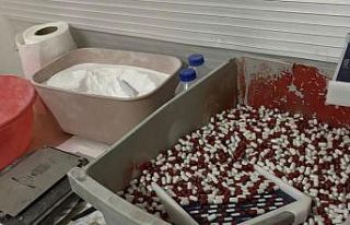 Mersin’de sentetik ecza imalathanesine operasyon:...