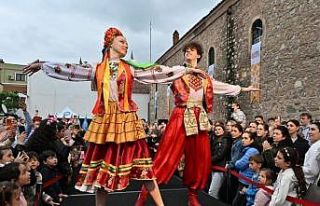 Mesir Festivali’nde kültürlerin zarafeti podyuma...