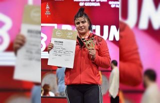 Milli halterci Tuana Süren, Avrupa üçüncüsü