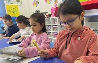 Minik kalplerden Kütüphaneler Haftası’na örnek...