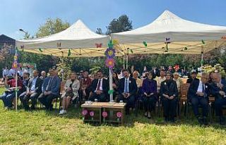 Minik öğrenciler hayallerini kağıda çizdi