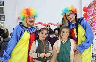 Minikler için üniversitede şenlik