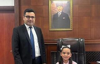 Miniklerden Kaymakam Köksal’a 23 Nisan Ziyareti