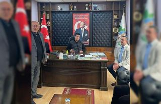 Mudurnu’da özel çocuklar protokol koltuklarını...