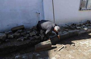 Nazilli’de yol bakım ve onarım çalışmaları...