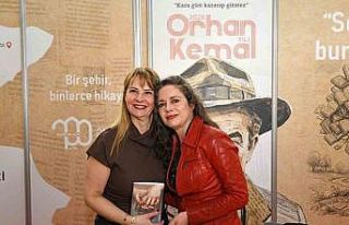 Nilüfer Açıkalın Osmangazi’de okurlarıyla buluştu