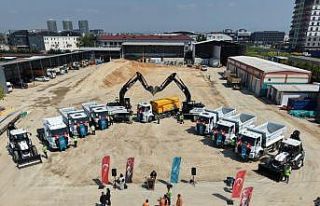 Nilüfer Belediyesi’nin yeni araçları yollarda