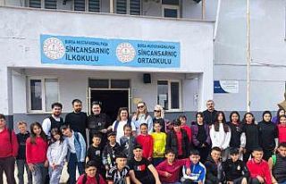 "Öğrencilerin yüzü güldü, saçları şekillendi"